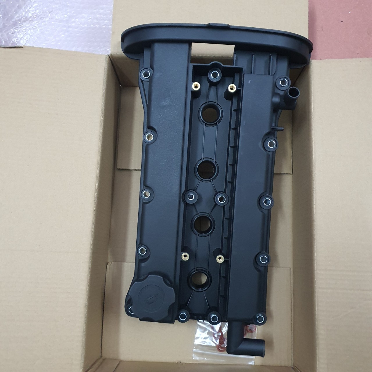 Nắp dàn cò Daewoo Nubira 1.6