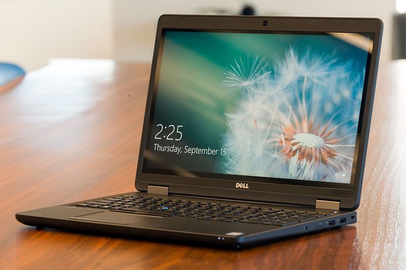 Dell Latitude E5580 (i7 7820HQ , 8G, 256G,VGA GT940MX 15.6IN FHD)