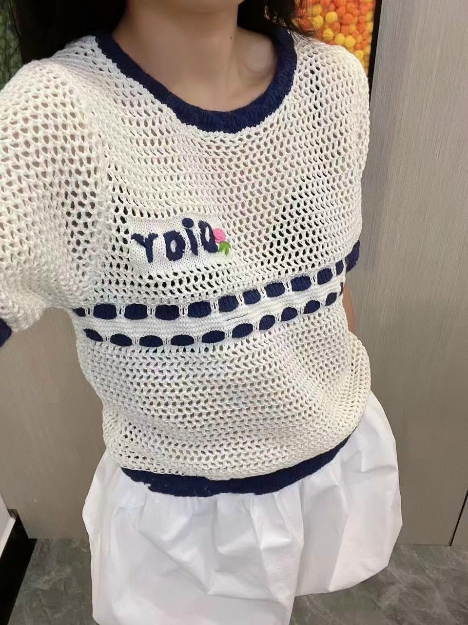 Áo len lưới thêu D.o viền tay cộc