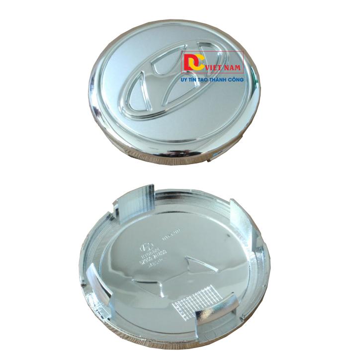 01 Logo of wheels, wheels, wheels of Huyndai cars 65mm in diameter