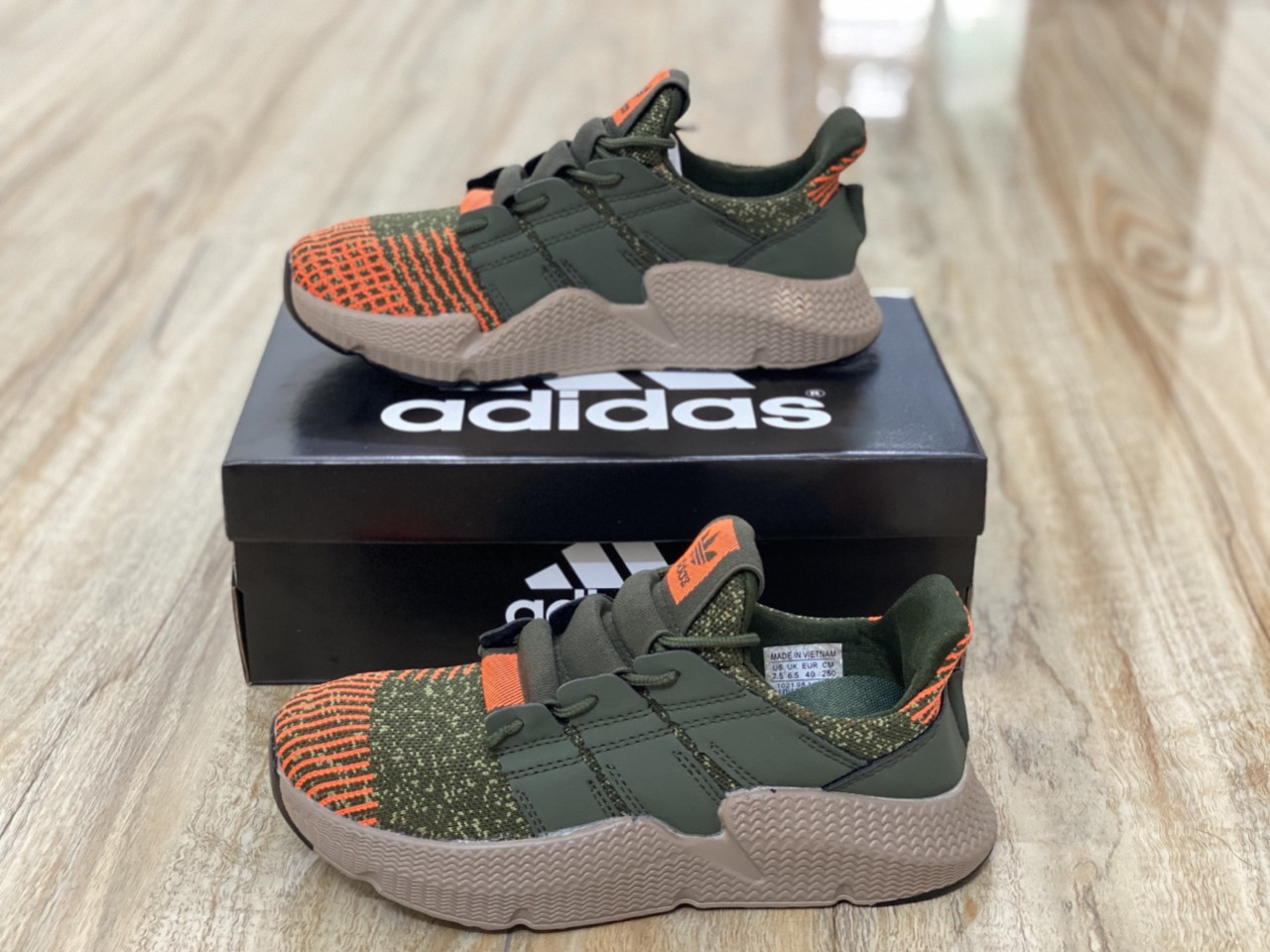 Giày adidas PROPHERE rêu