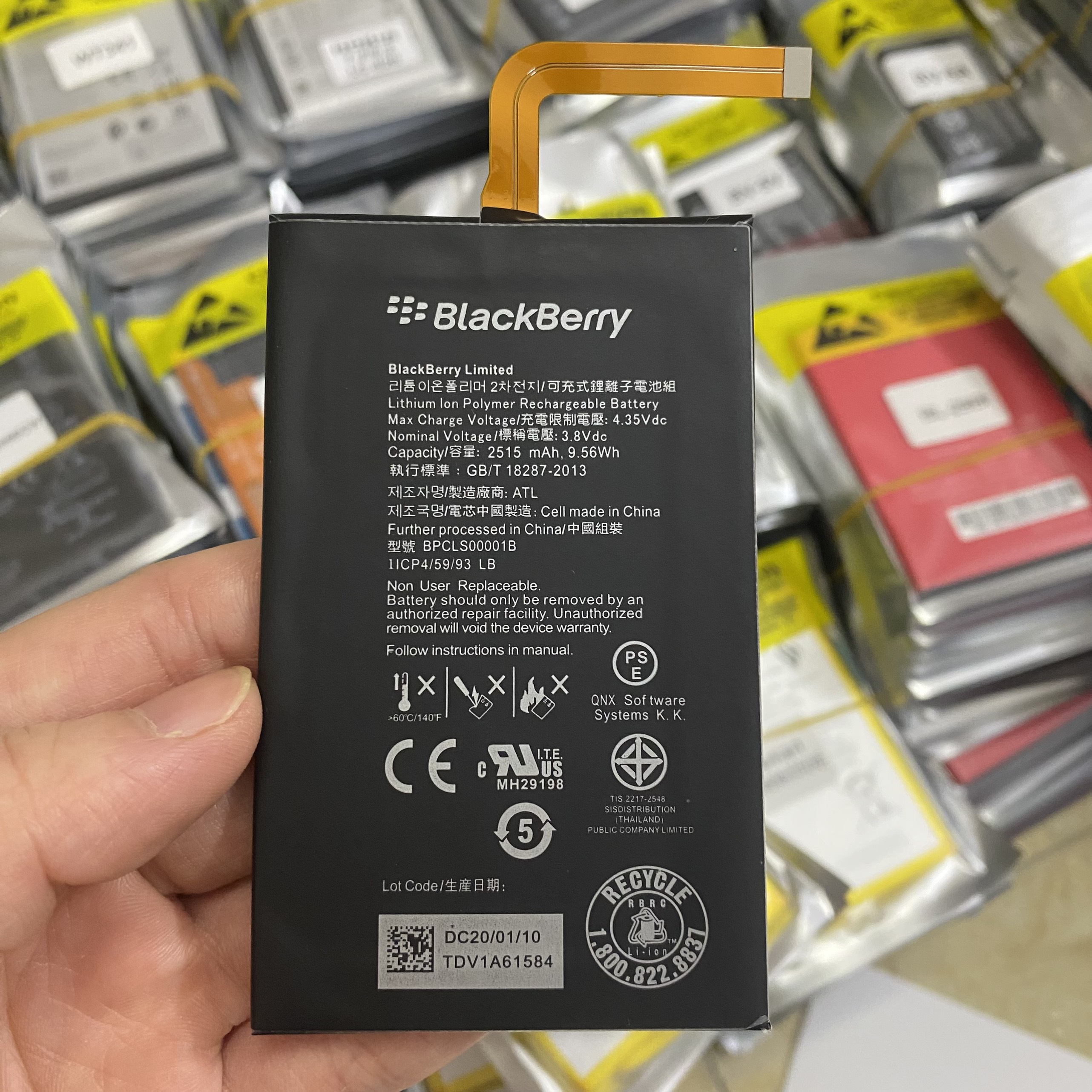 Pin Blackberry Q20 bảo hành đổi mới