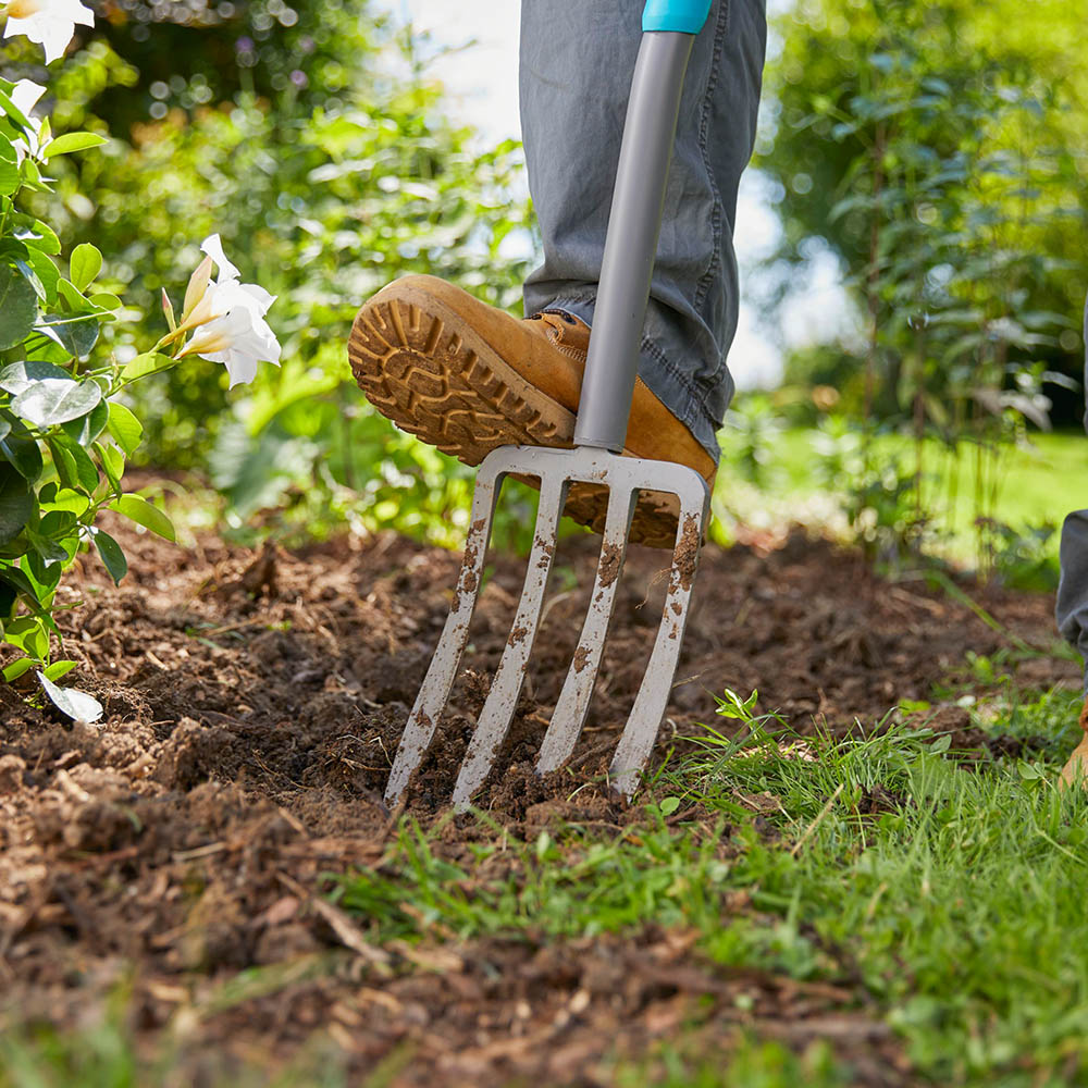 CHĨA XỚI ĐẤT 117CM GARDENA 17013-20