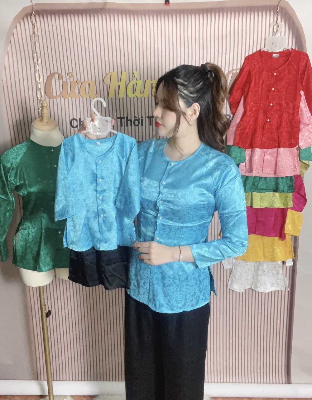 Bộ bà ba cưng xỉu cho mẹ và bé quần đen
