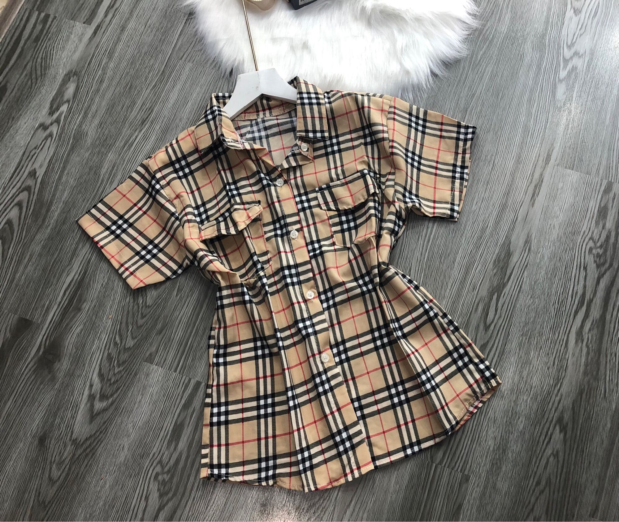 [HCM]Áo sơ mi bbr tay ngắn sọc nhỏ