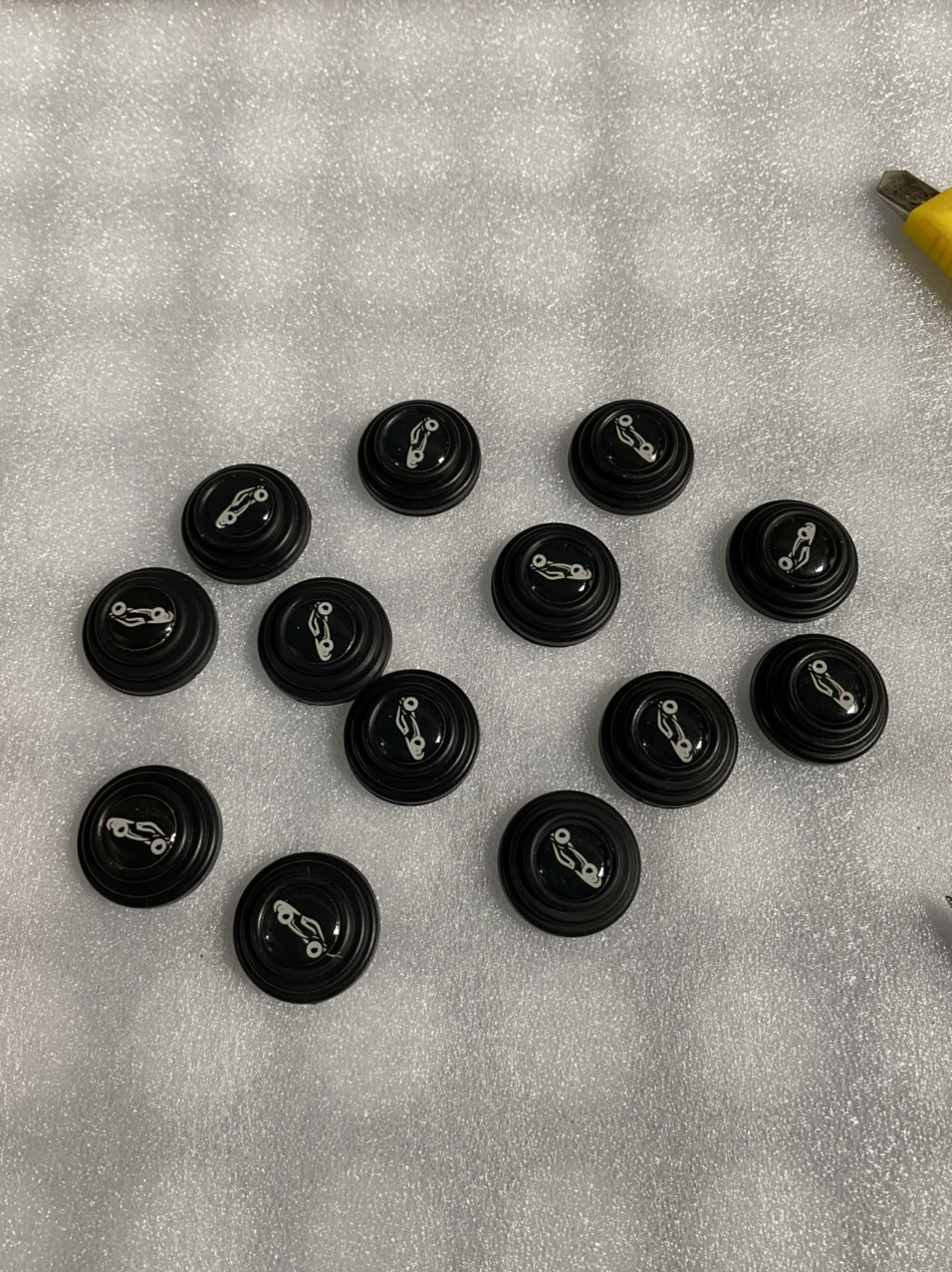 combo 16 nút Đệm giảm chấn ô tô - Giảm lực đóng cửa ô tô - Bảo vệ cánh cửa ô tô - Độ bền cao