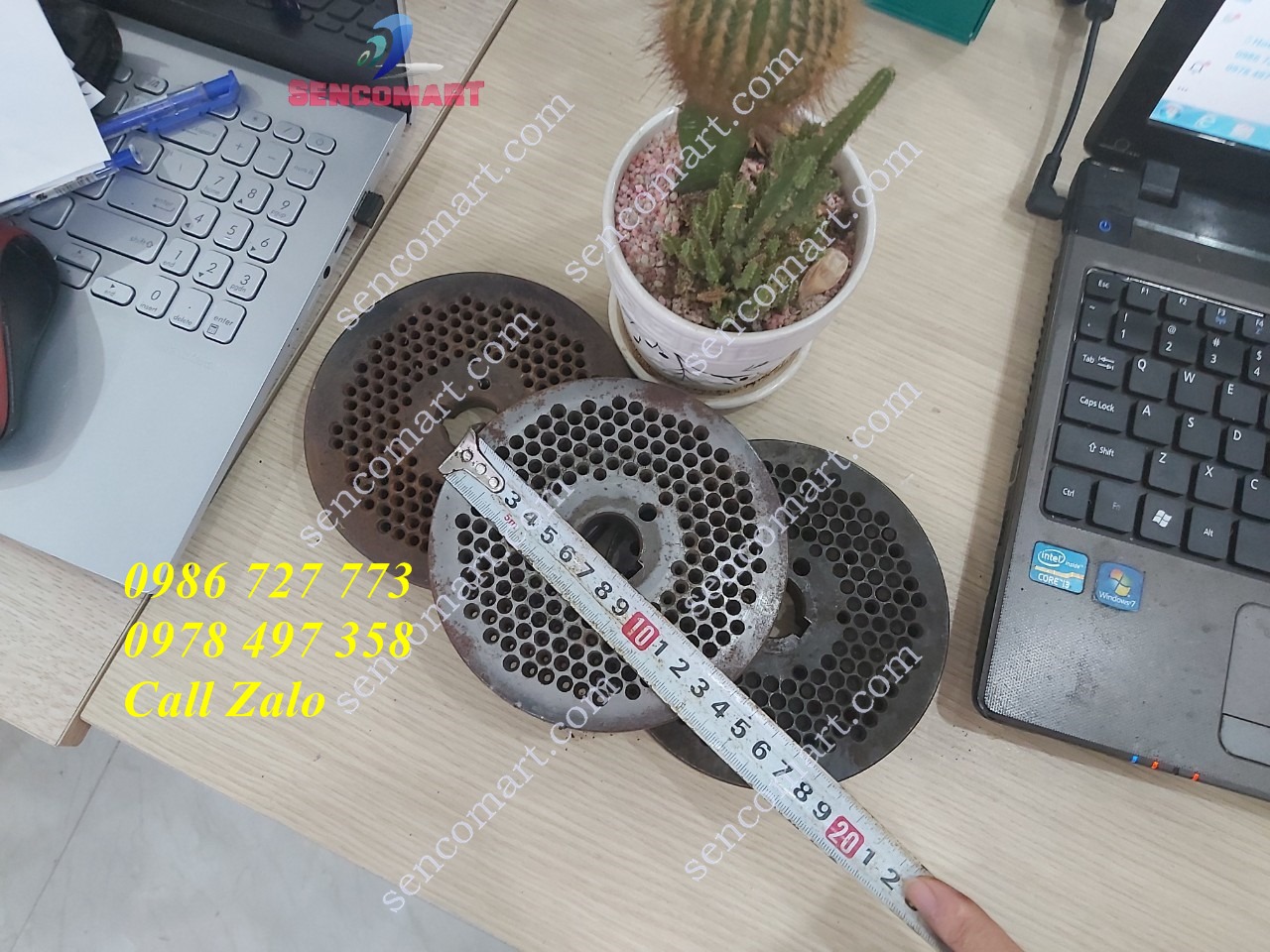 Vỉ, sàng 3ly 4ly lắp máy ép cám viên