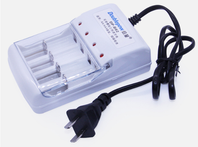 Bộ sạc đa năng DP-B02 cho pin tiểu AA và AAA