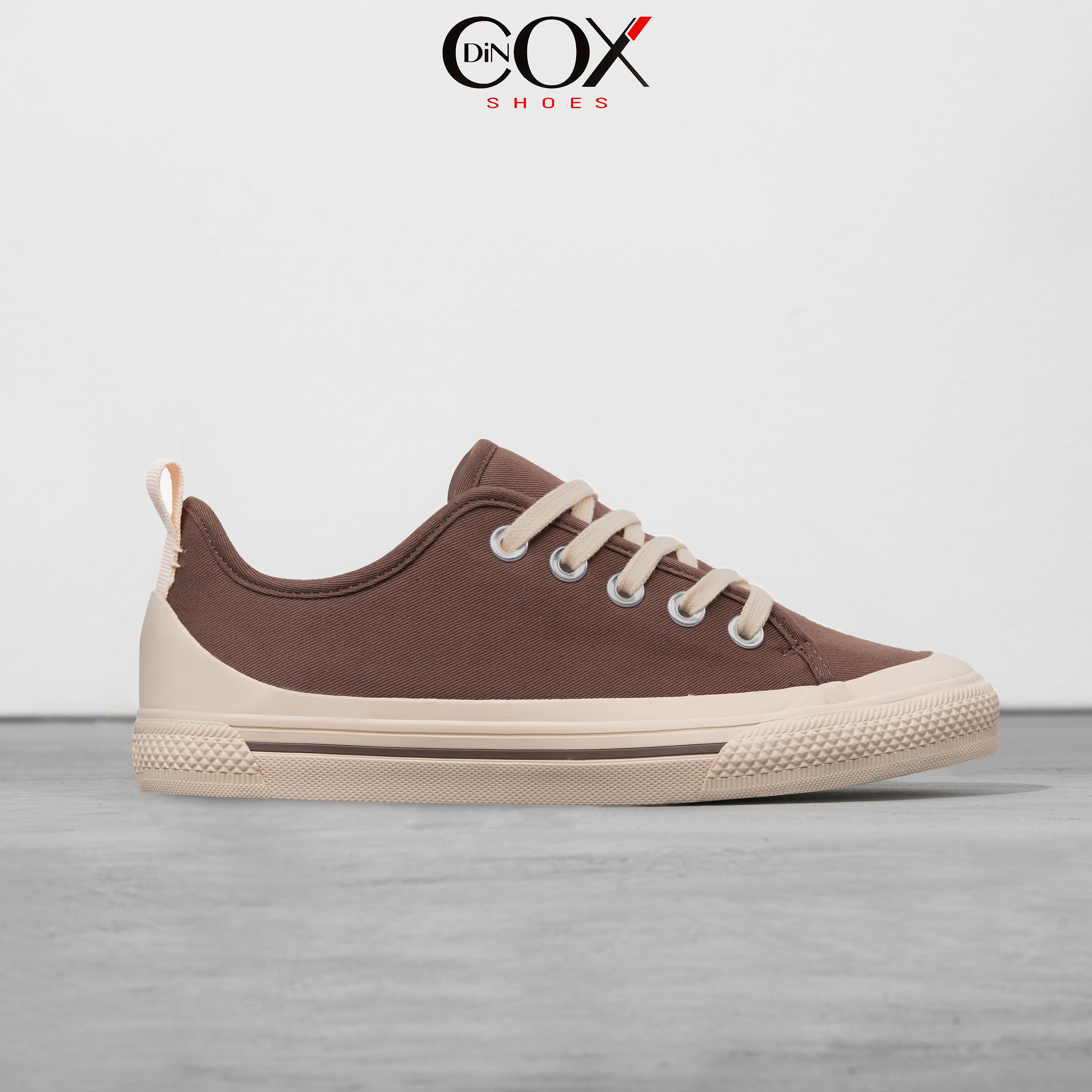 Giày Sneaker Vải Canvas Unisex DINCOX C20 Chocolate Đơn Giản Sang Trọng