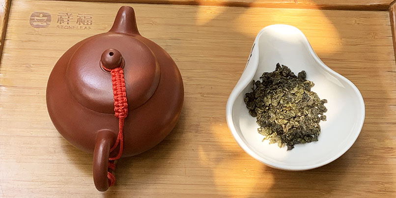 Trà Ô Long Thuần Long Đỉnh gói 250 gram