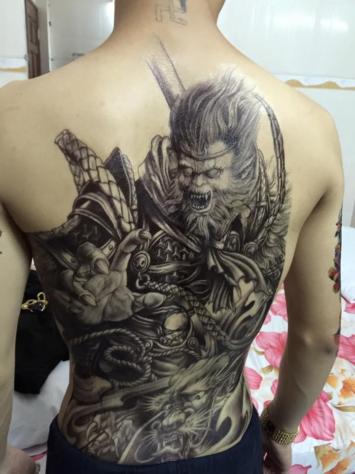 HCM]Hình xăm dán tattoo kín lưng cao cấp 34x48cm Tề Thiên Mặt Quỉ ...