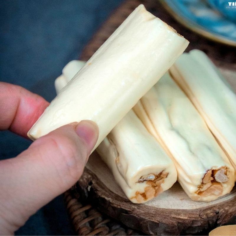 1kg KẸO DỒI / KẸO LẠC - ngon, đặc biệt