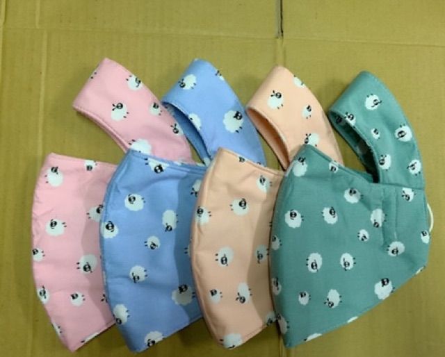 Khẩu trang nữ 3 lớp che trán