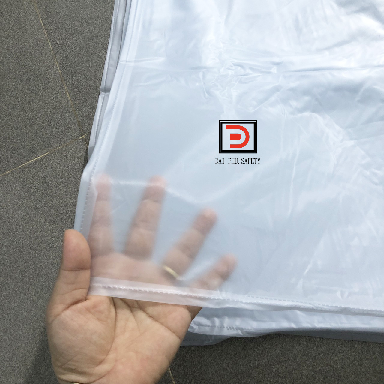 Tạp dề nhựa trong (HÌNH THẬT)