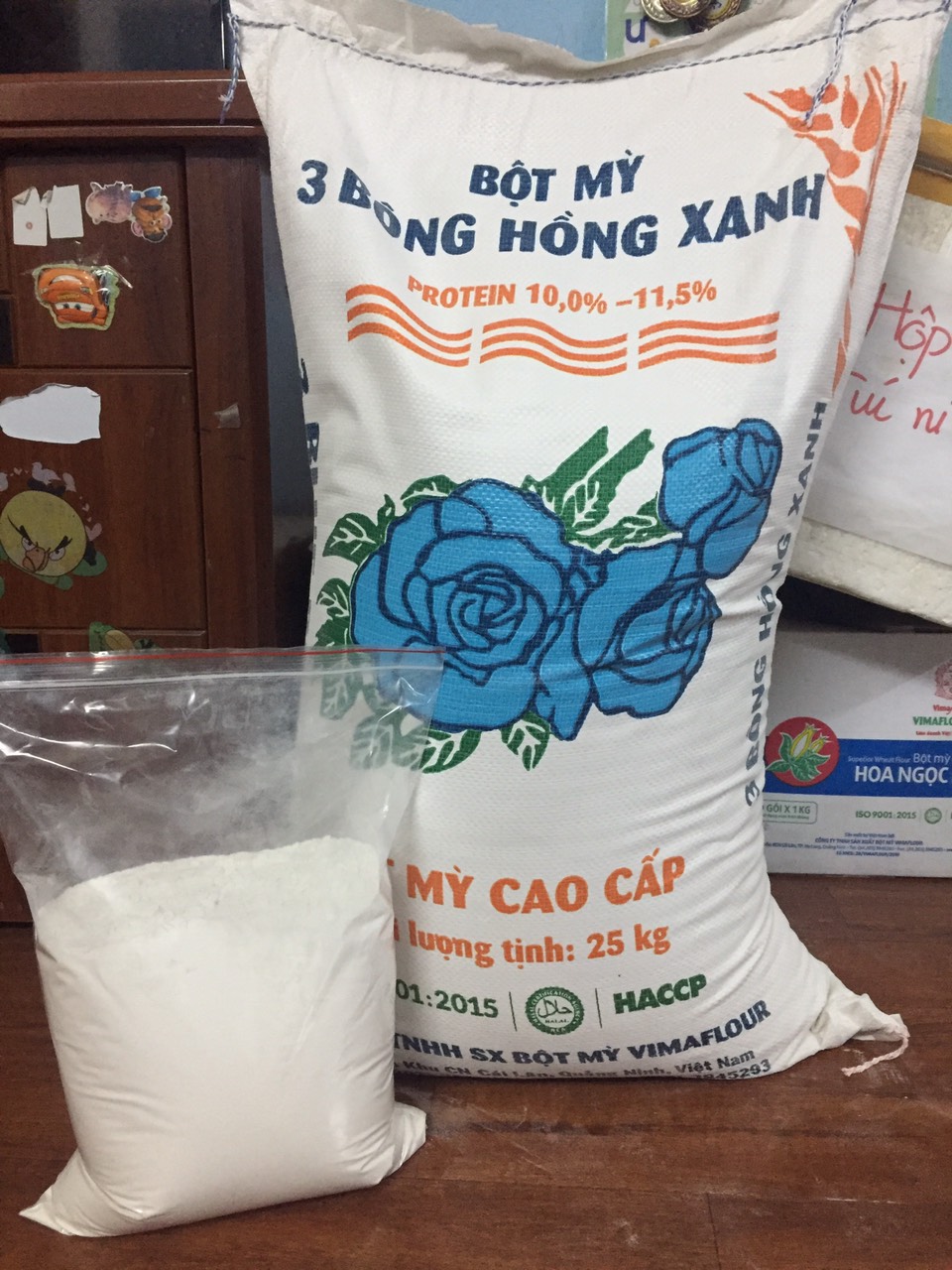Bột mì Bông hồng xanh Gói 1kg