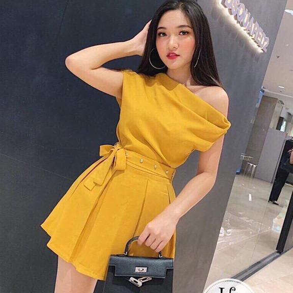 Đầm Xòe Trễ Vai Kết Cườm