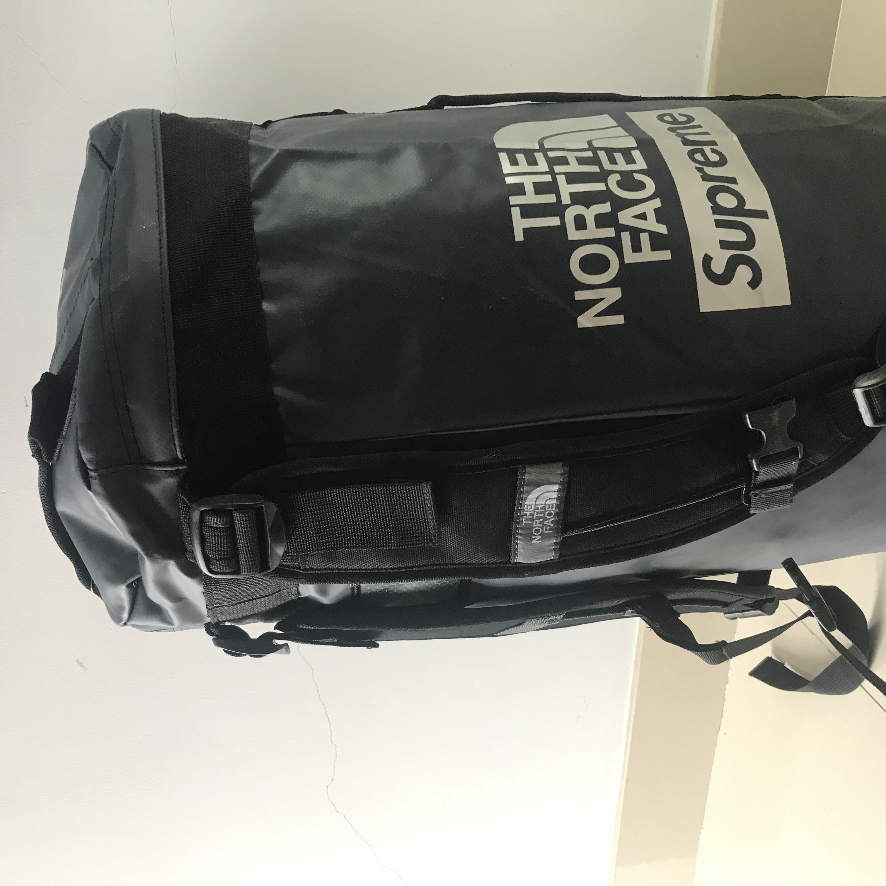 Balo Supreme x The North Face Big Haul