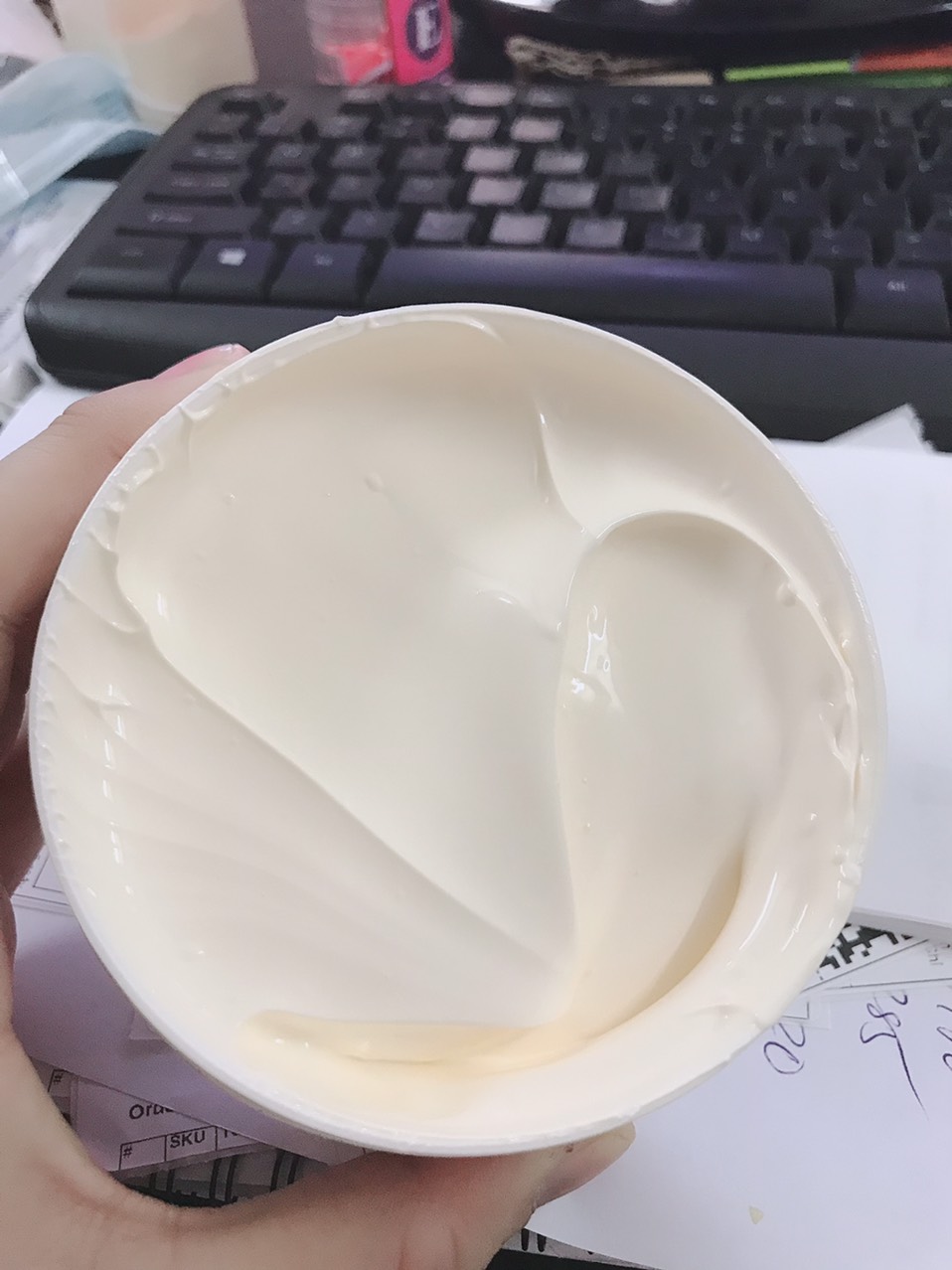 kem BODY Collagen Plus Vit E 701 chính hãng