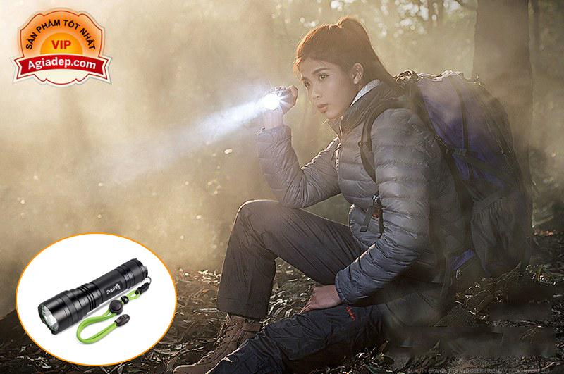 Đèn pin Siêu sáng SuperFire (Hàng mới, Ánh sáng mạnh chiếu rất xa) - 10W + 2 Pin sạc được