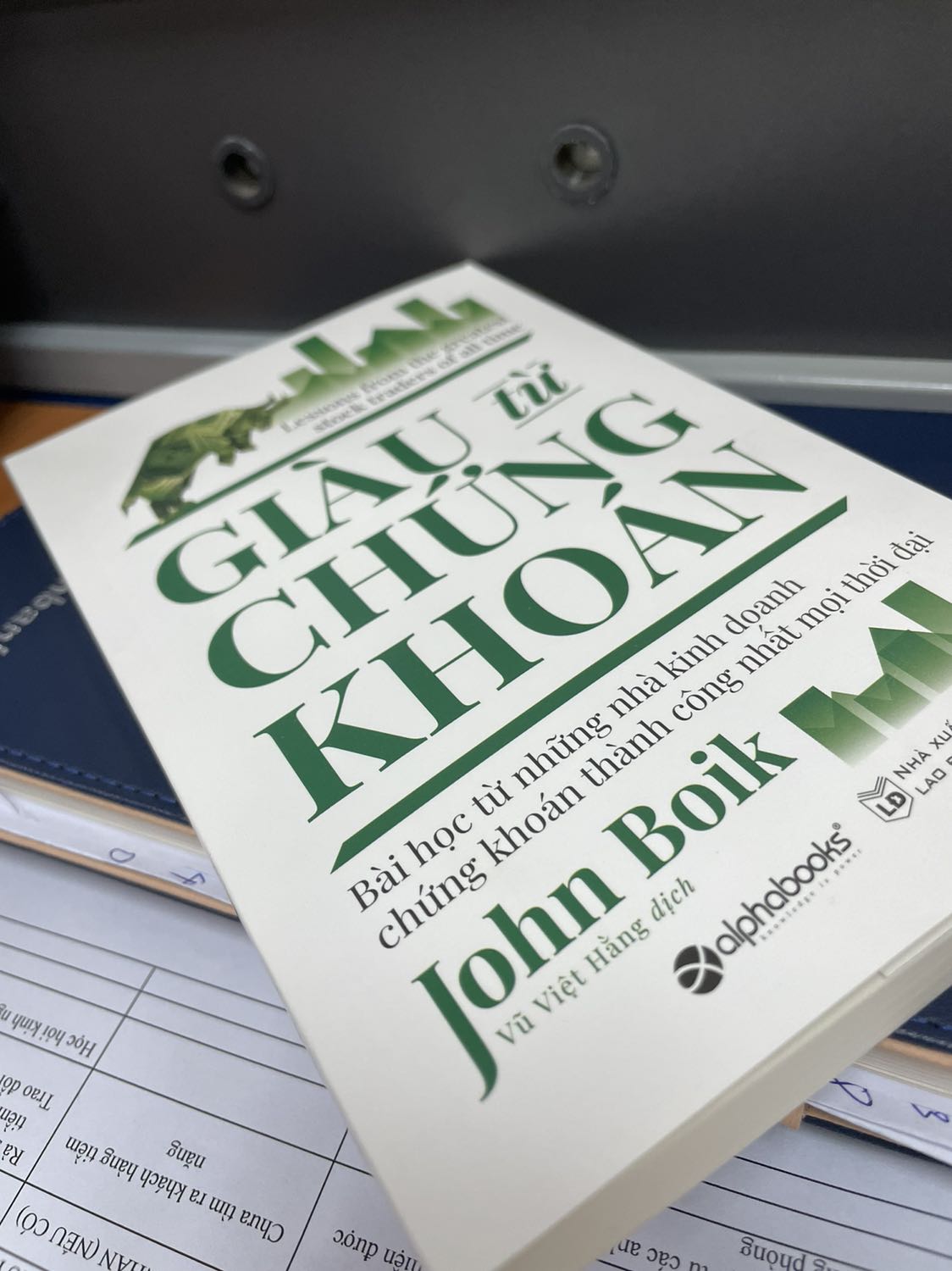Giàu Từ Chứng Khoán (Tái Bản 2021)