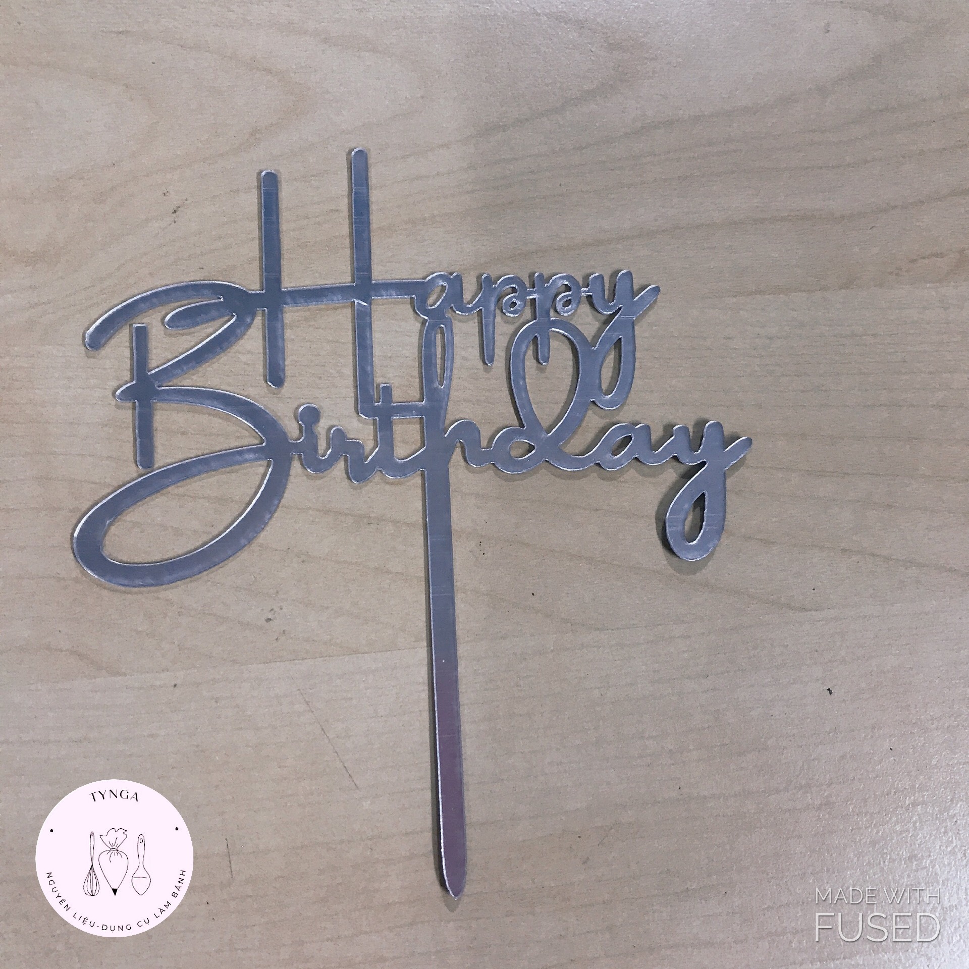Que cắm bánh kem sinh nhật Happy Birthday