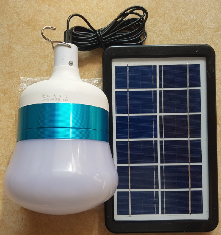 Đèn LED năng lượng mặt trời 50w