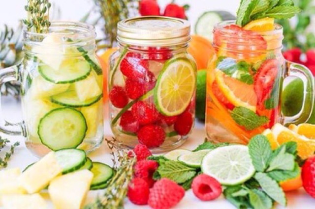 Combo 8 ly quai thuỷ tinh 500ml có nắp