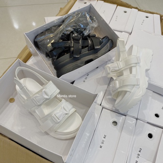 CÓ SẴN SANDAL CAO (ẢNH THẬT)