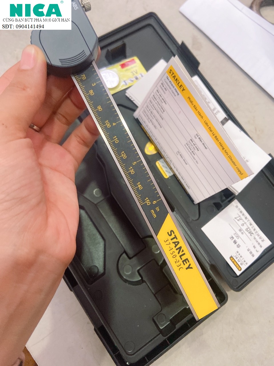 Thước cặp điện tử 150mm PRO Stanley 37-150-23C
