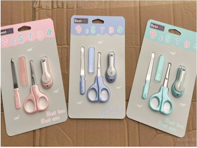 Bấm móng tay cho bé từ sơ sinh Best BB