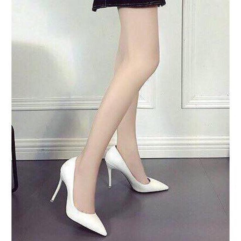 Giày cao gót nữ 7 phân trắng trơn bít mũi giá rẻ