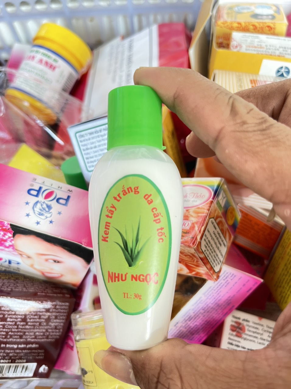 Kem tẩy trắng như ngọc