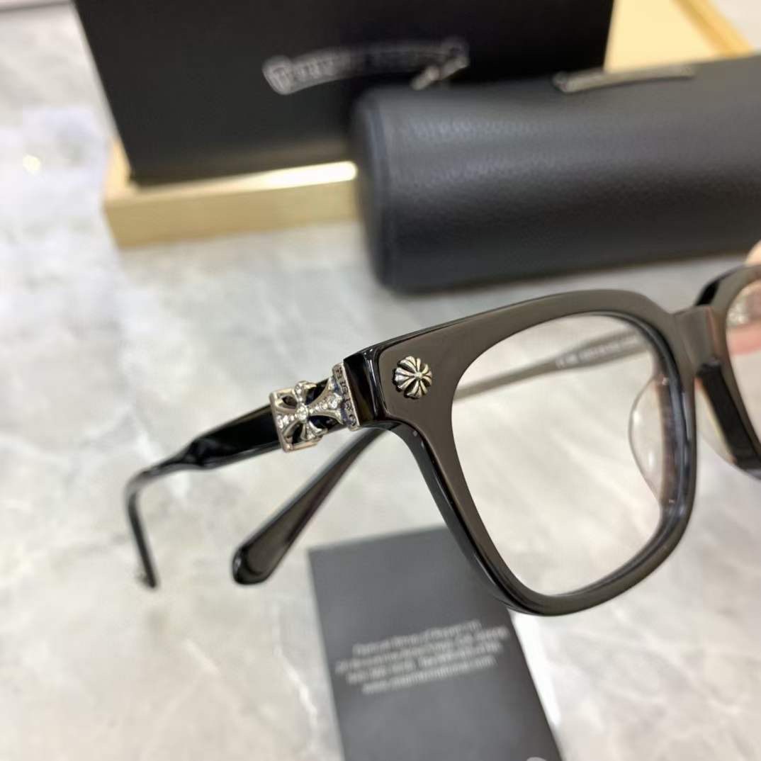 Kính mắt Chrome hearts cox ucker diamond SILVER925