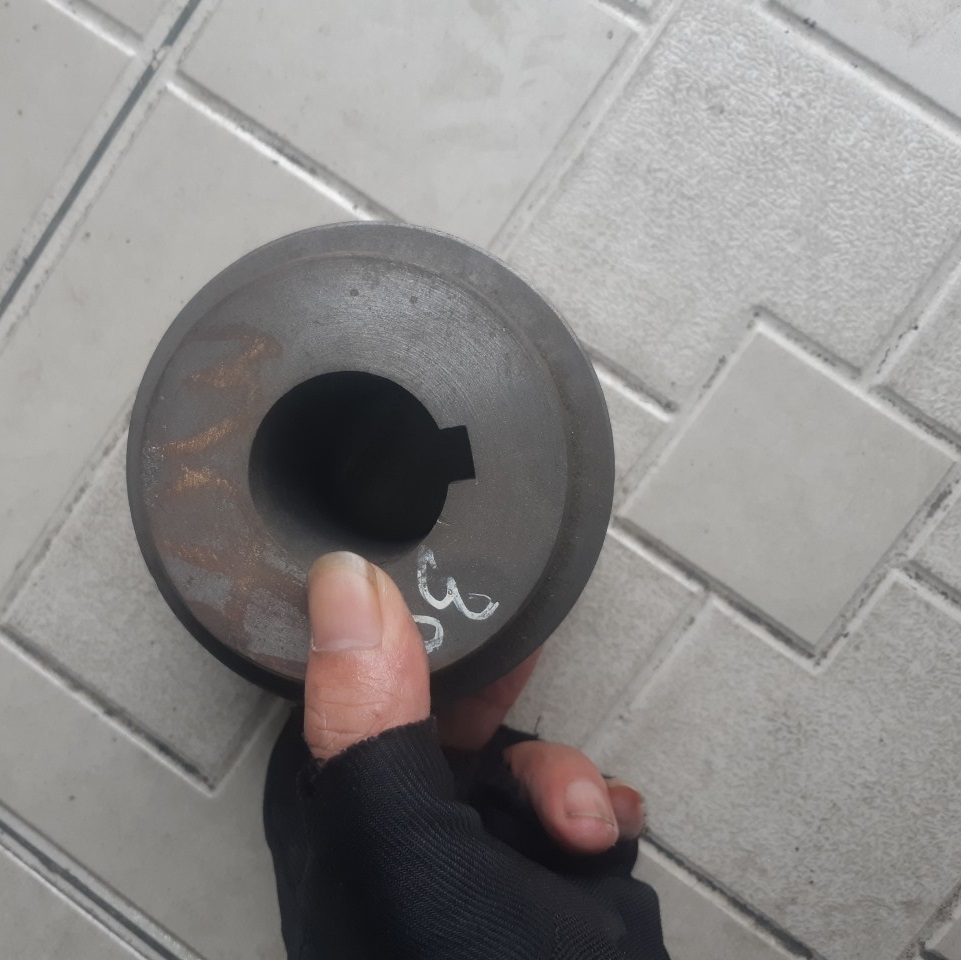 Puly sắt đặc 10 phân 3 rãnh b cốt 38mm