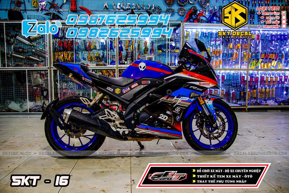 tem trùm xe r15 v3 xanh đen hp4