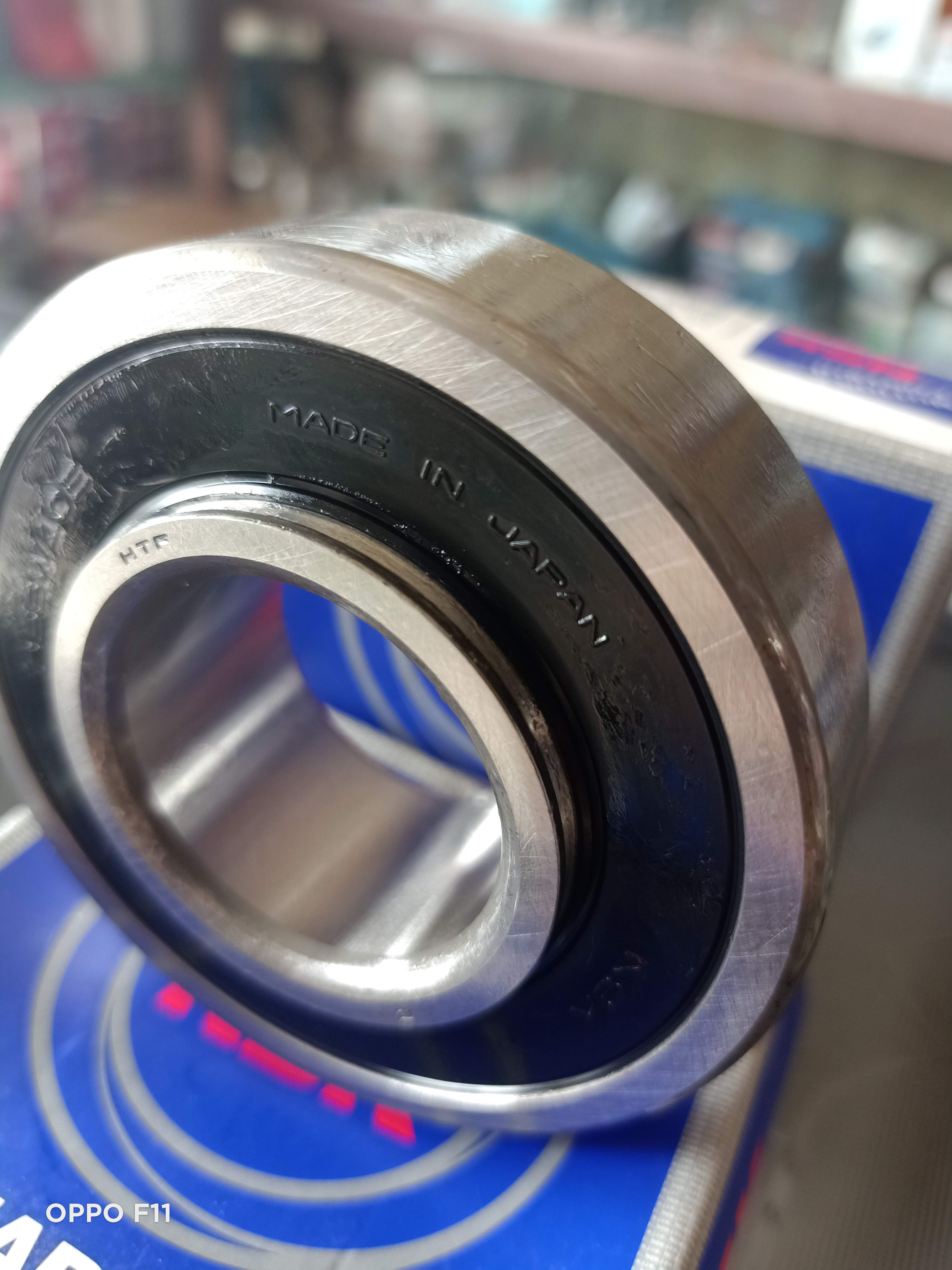 Vòng Bi(Bạc Đạn)Bánh Sau Xe INNOVA NSK Nhật