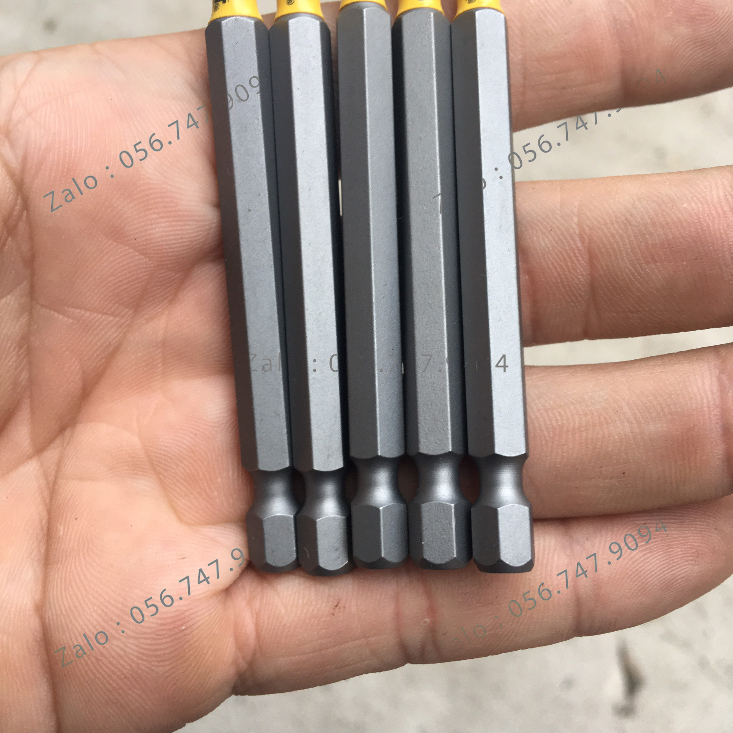 [1 Cái]Mũi Vít Dẹp DEWALT SL8 Dài 90mm