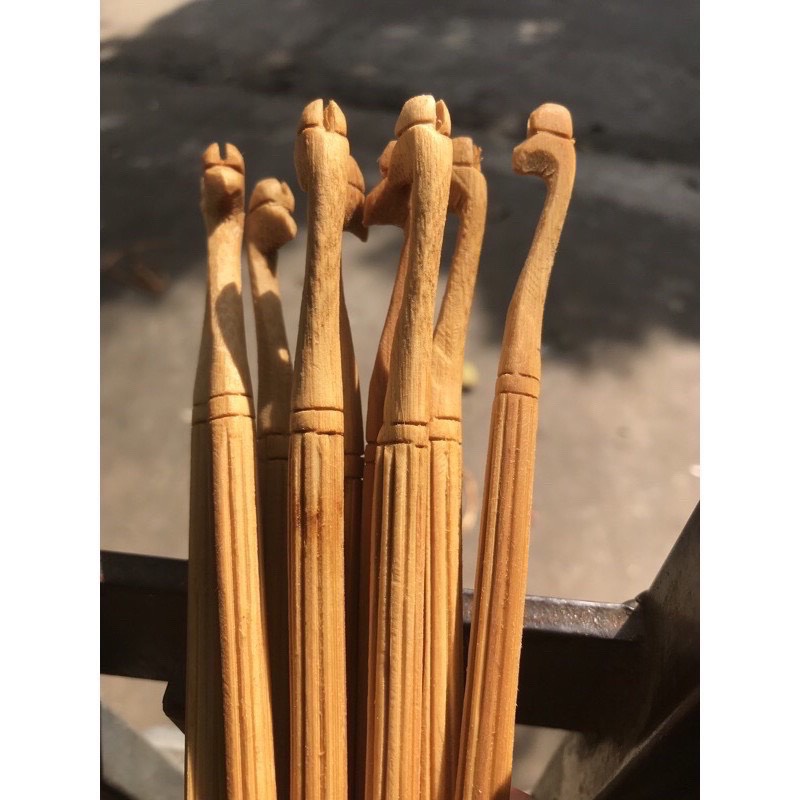 Cầu tre cho lồng chim khuyên, hút mật, ốc mít