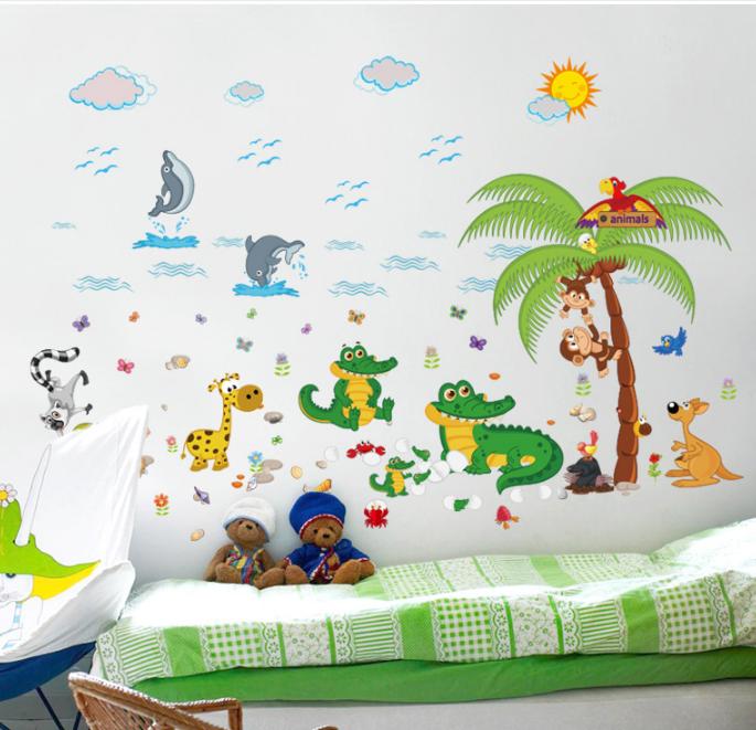 [HCM]Decal trang trí Cá Sấu bãi biển