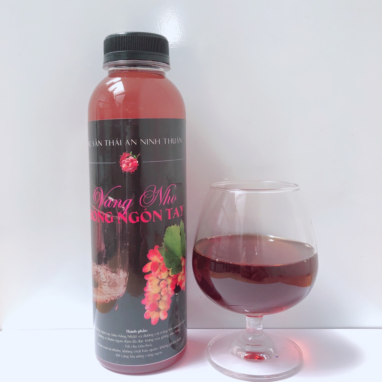 Nước Nho Hồng Nhật Lên Men (Vang Nho Hồng Nhật) 500ml & 750ml