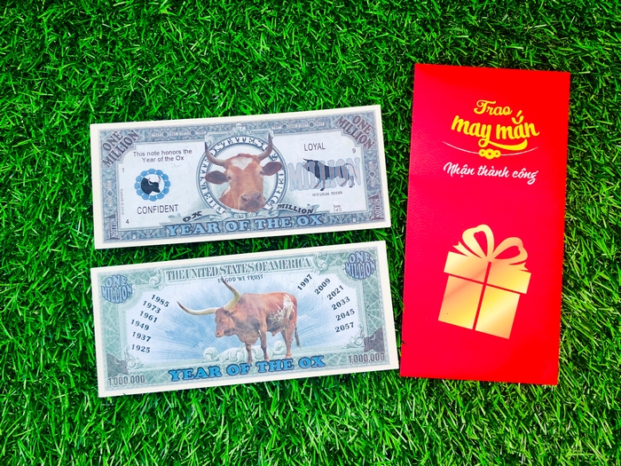Hàng từ Mỹ về, 1.000.000 Đô Mỹ hình con Trâu lì xì mấy em nhỏ, kèm bao lì xì tết