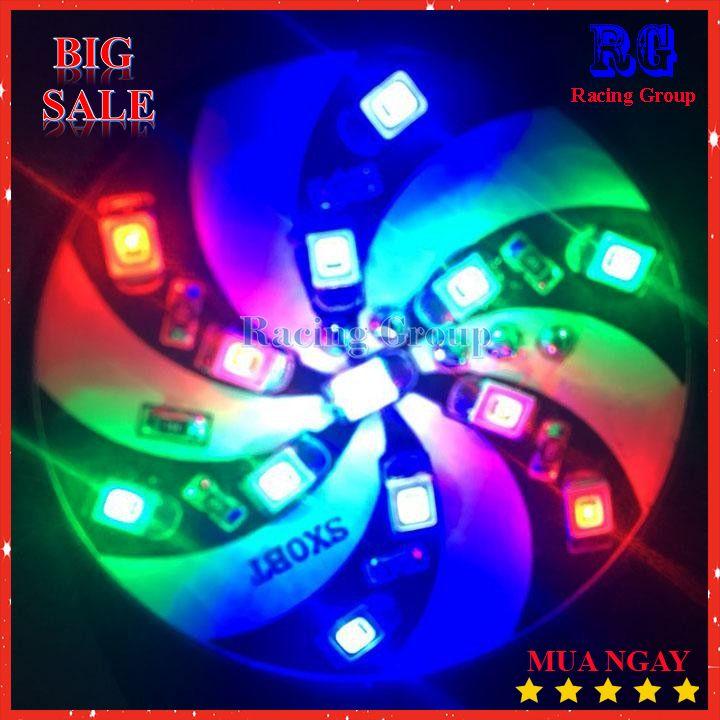 ĐÈN XOAY LED XE MÁY 7 MÀU GẮN ĐUÔI XE