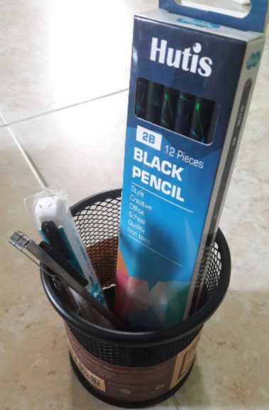 Cốc Cắm Bút 9172 Deli