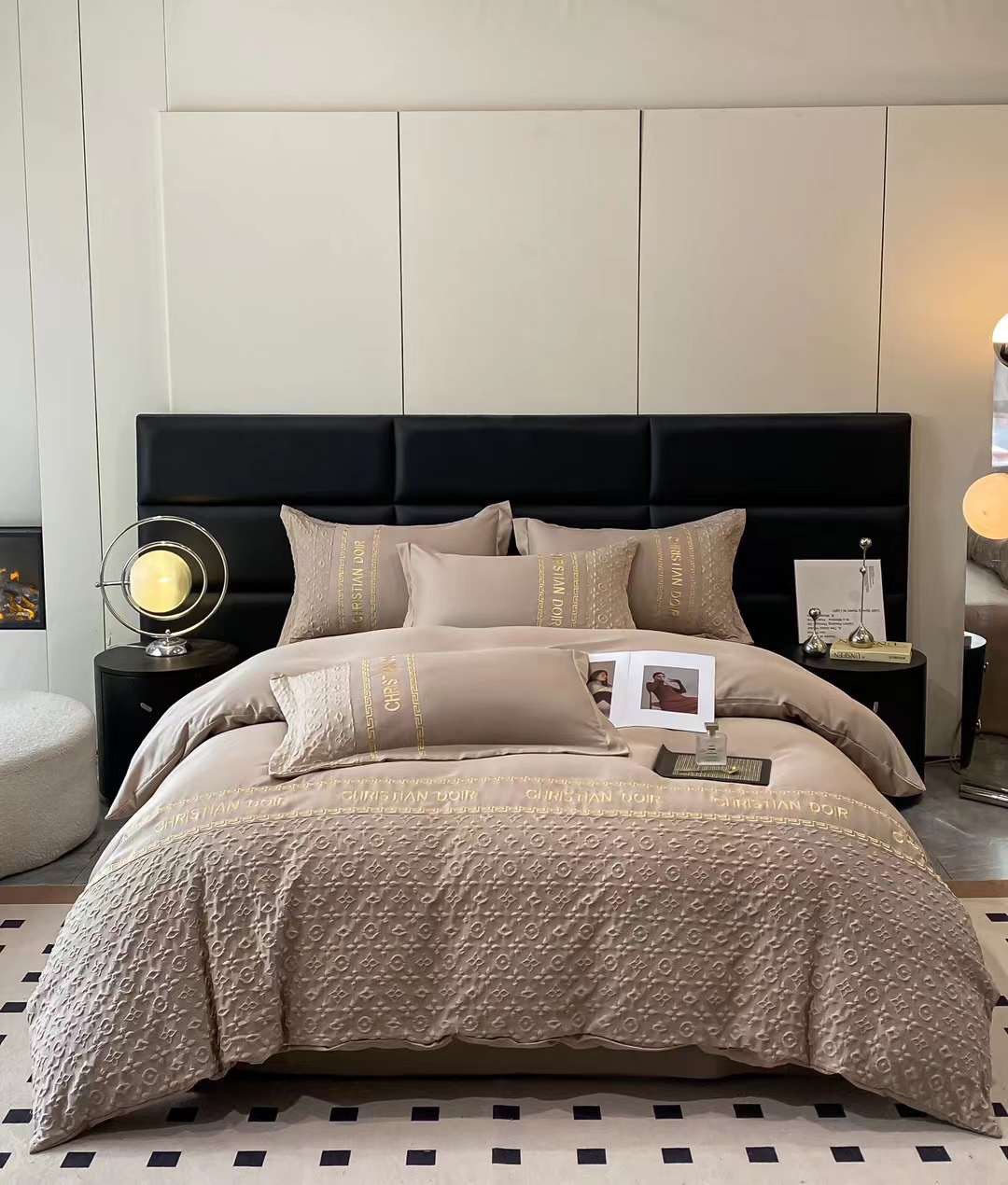 Set chăn ga gối phi lụa dệt nổi thêu thương hiệu cao cấp 4 món - full màu