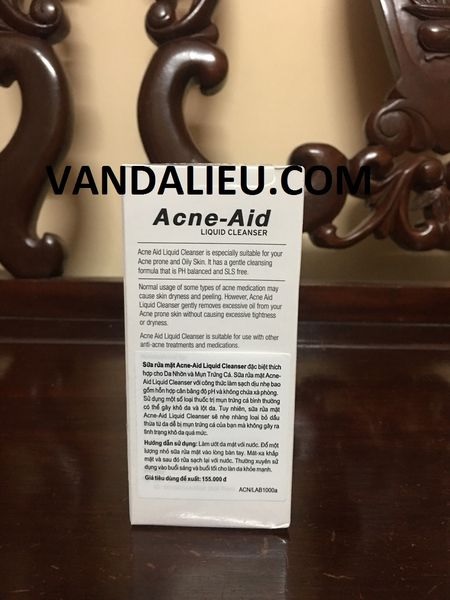 SỮA RỬA MẶT ACNE -AID LIQUID CLEANSER 100ML