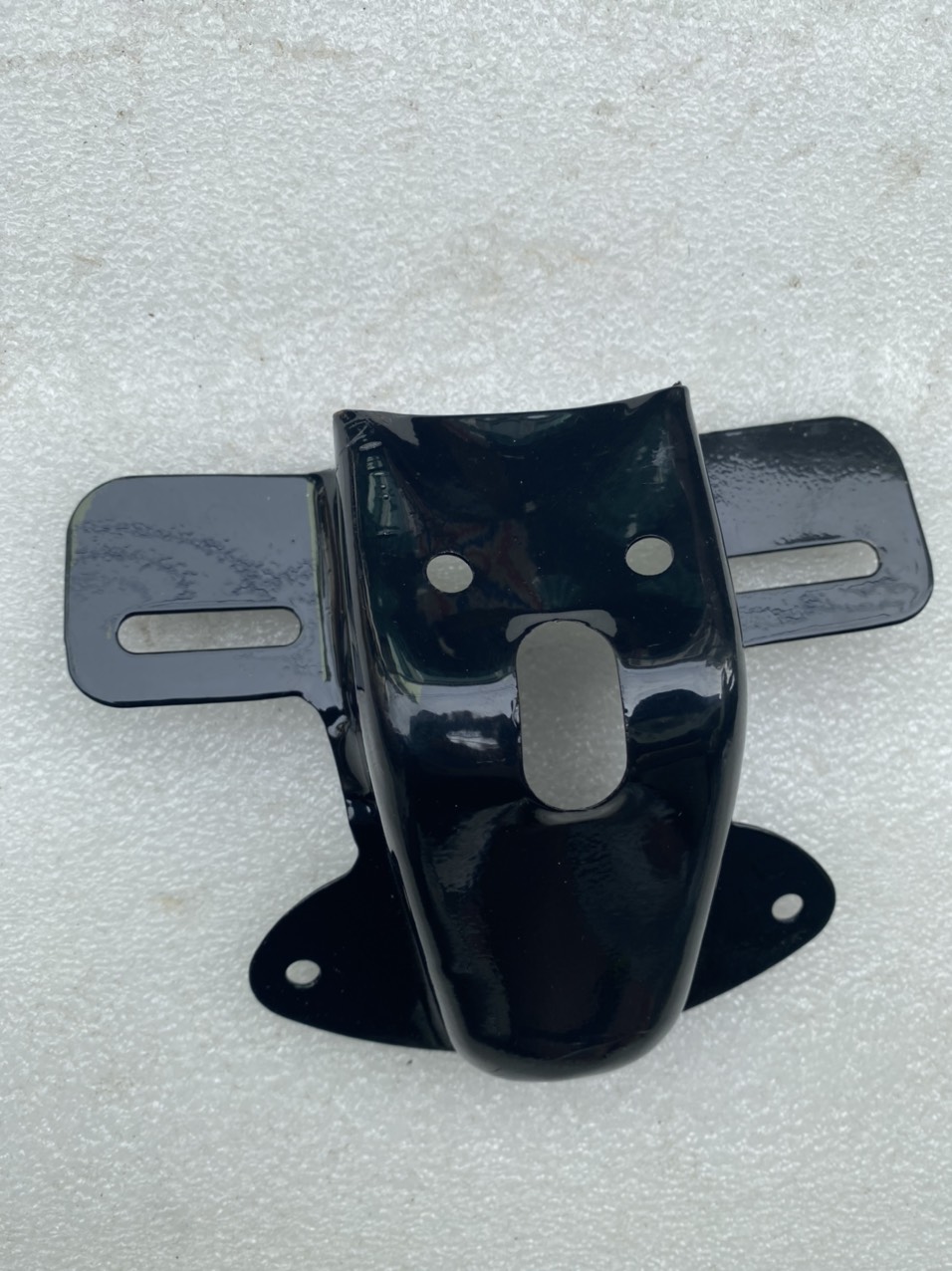 CÓC DÈ SẮT SAU XE 67