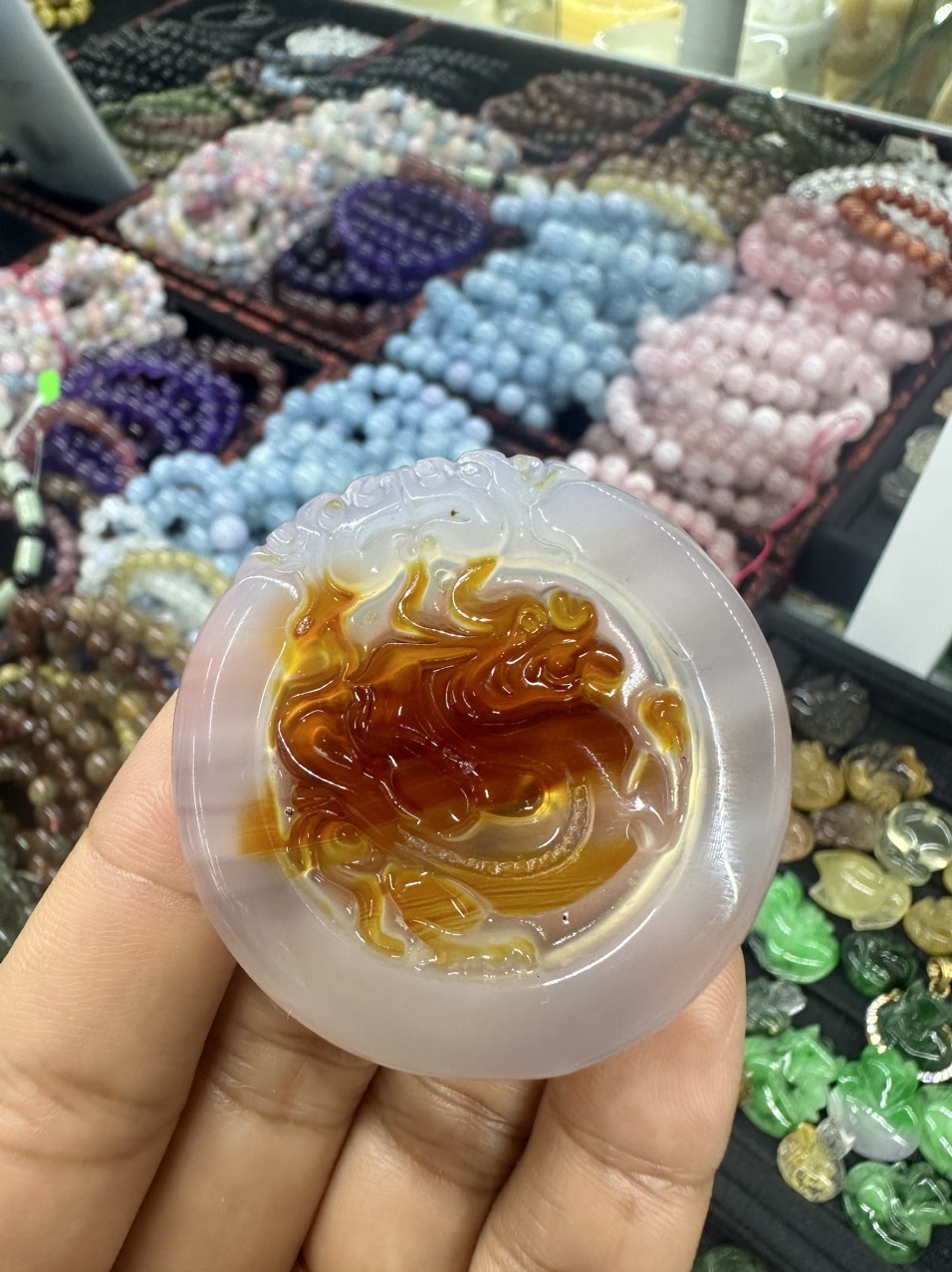 Mặt dây chuyền rồng phong thủy đá mã não