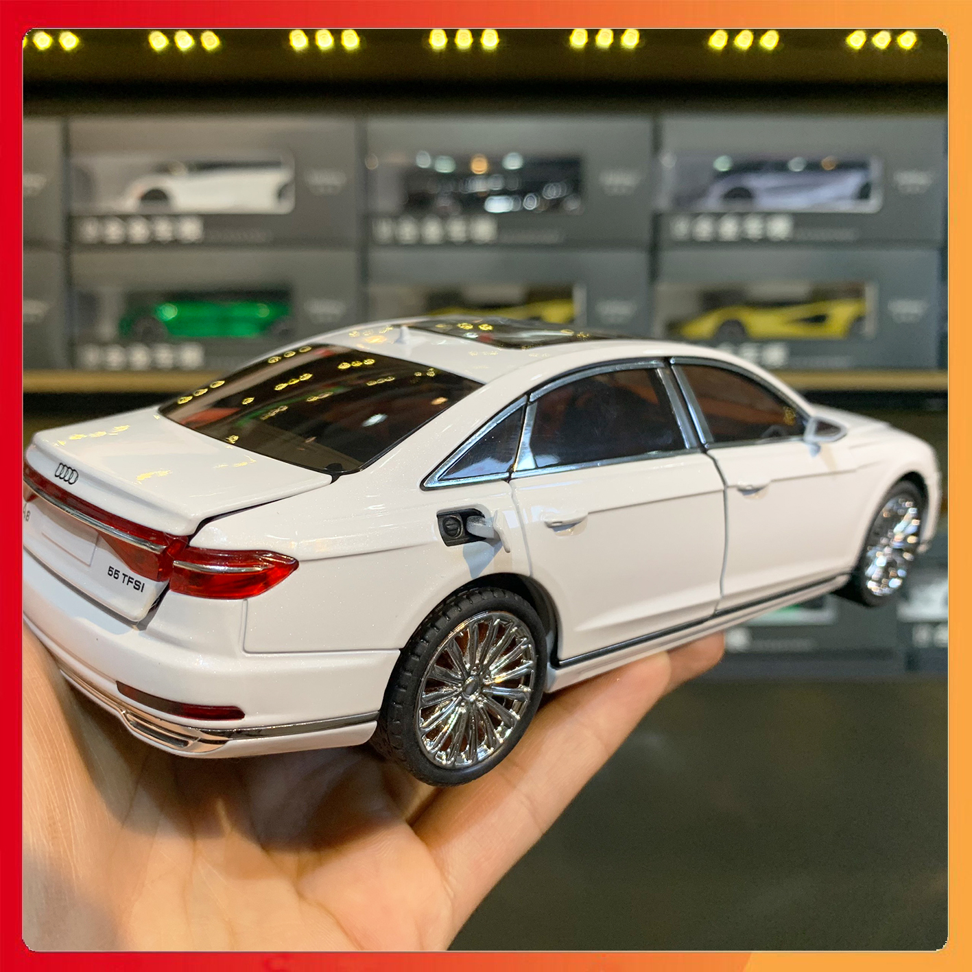 Mô hình xe Audi A8 tỉ lệ 1:24 Chezhi