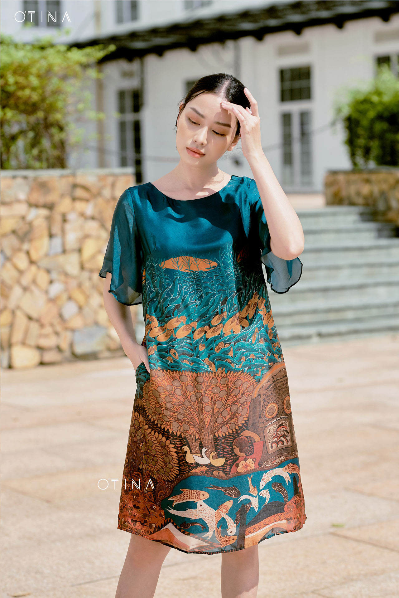 Đầm lụa tơ tằm chiều xuân