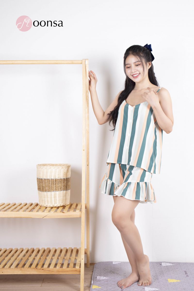 Bộ Đồ Ngủ Lụa Kẻ Sọc Bèo Nhún [Moonsa]